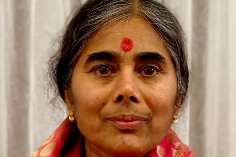 mere-meera-mother-meera-meditations